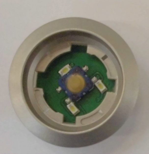 Кнопочный модуль, серебряный пластиковый ободок, янтарная подсветка KM804342G15 Kone